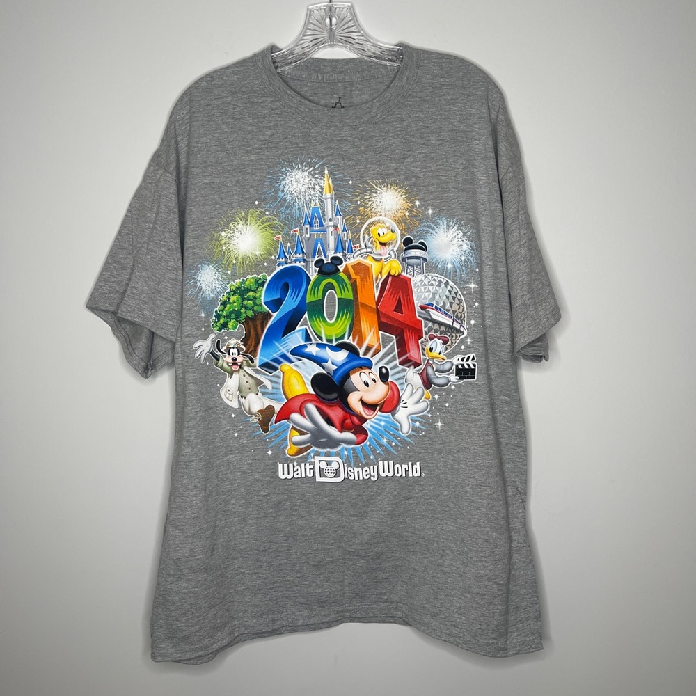 Walt Disney World 2014 Gray XL Tshirt - Picture 1 of 4
